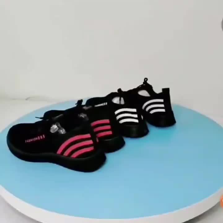 Women'S Lightweight Breathable Casual Sneakers - Low-Top Lace-Up Running Shoes with Soft Rubber Sole, Black & Red Accents, All-Season Comfort for Outdoor Walking & Casual Attire, Ladies Sneakers, Stylish Sportswear, Fabric Up